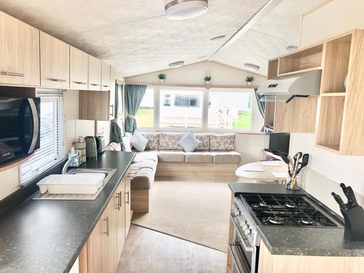 The Salsa Attractive Accomodation At Tattershall Lakes Ngoại thất bức ảnh