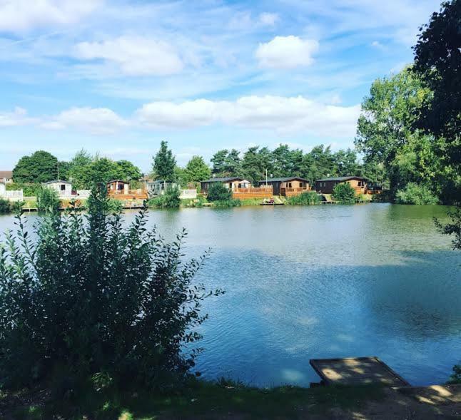 The Salsa Attractive Accomodation At Tattershall Lakes Ngoại thất bức ảnh